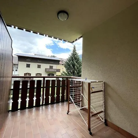 Апартаменты Casa Cora In Centro A Due Passi Dalle Piste Бормио